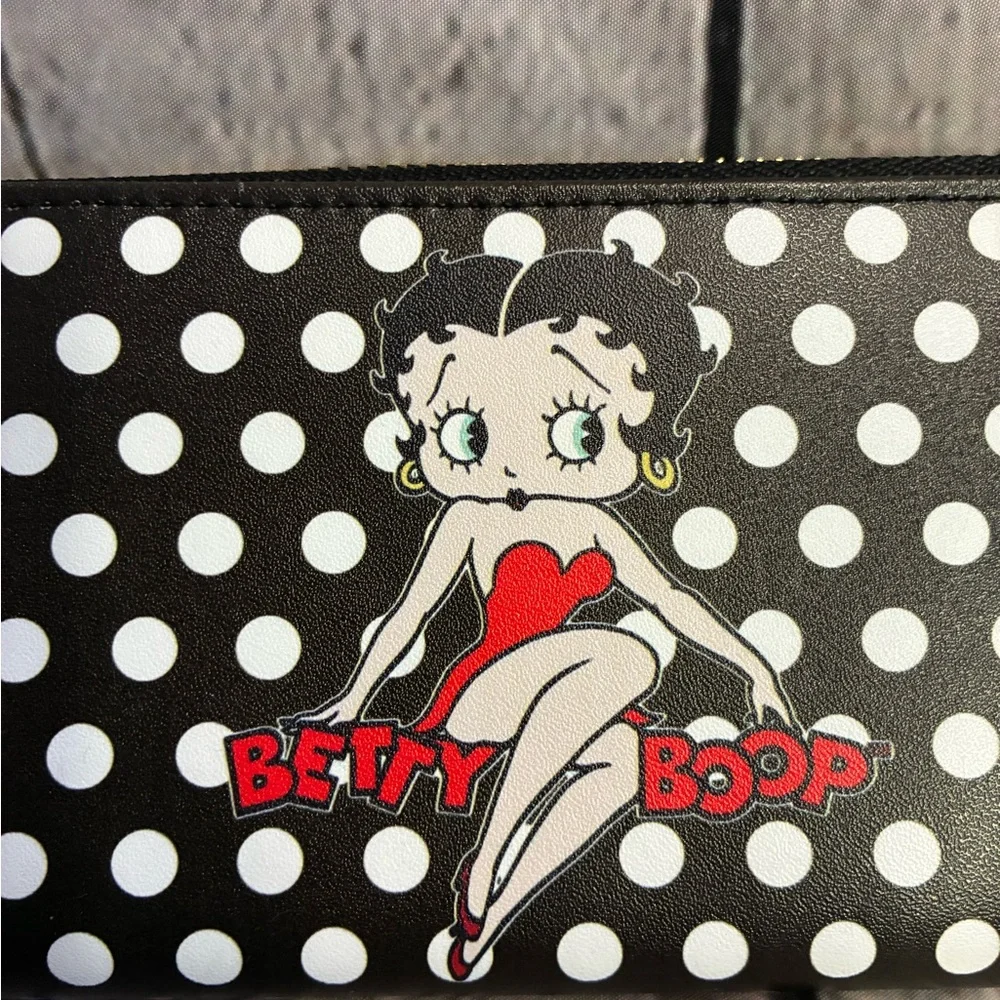 Betty Boop Cartoon Polka Dot Zip Around Clutch Wallet Purse Black White Red‎ EUC